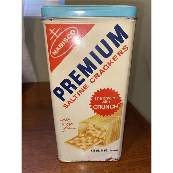 Vintage 1969 Nabisco Premium Saltine Cracker Tin 14oz. Light Blue Top - Picture 3 of 7